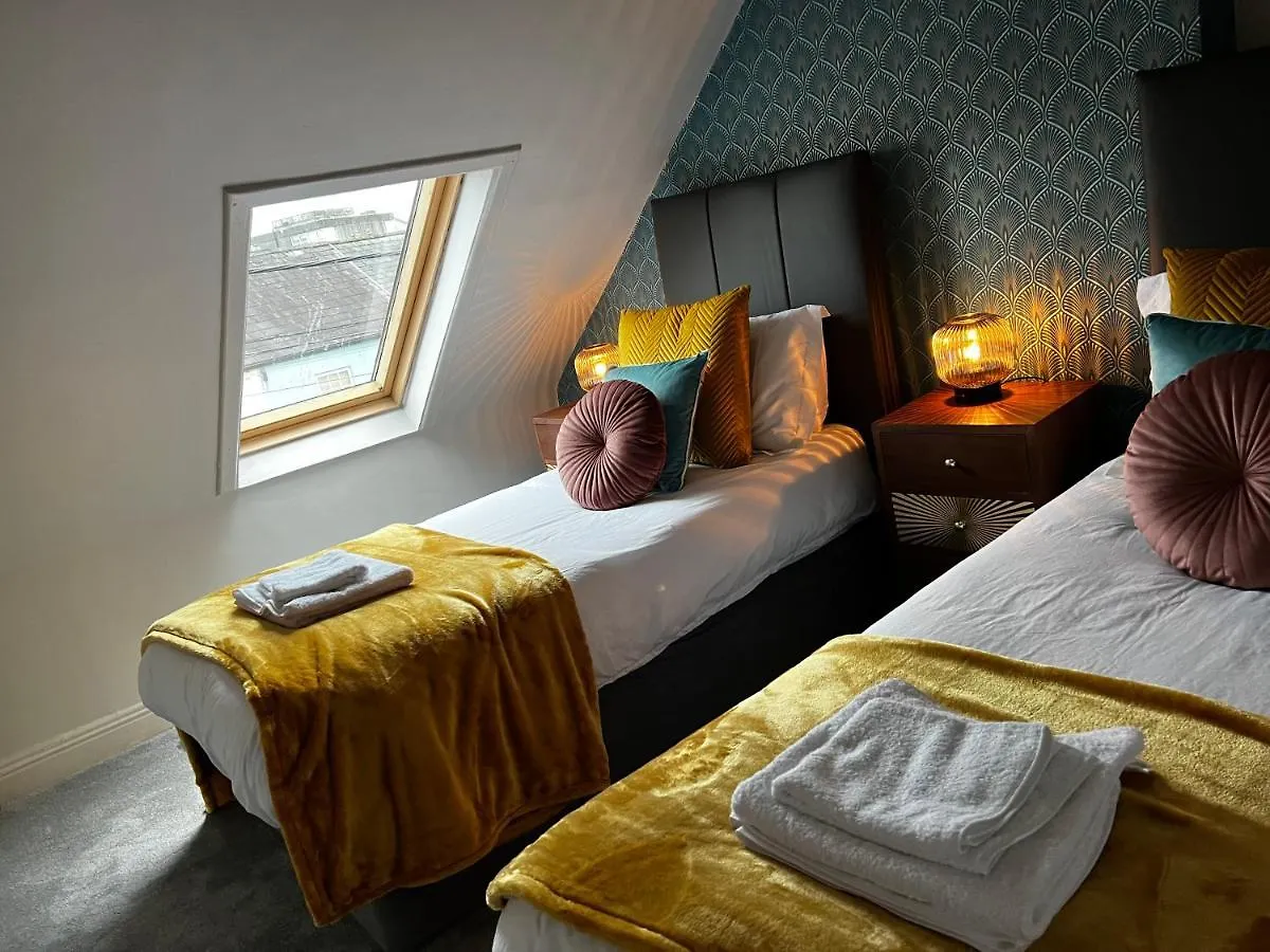 Woodquay House Hotel Galway 0*,